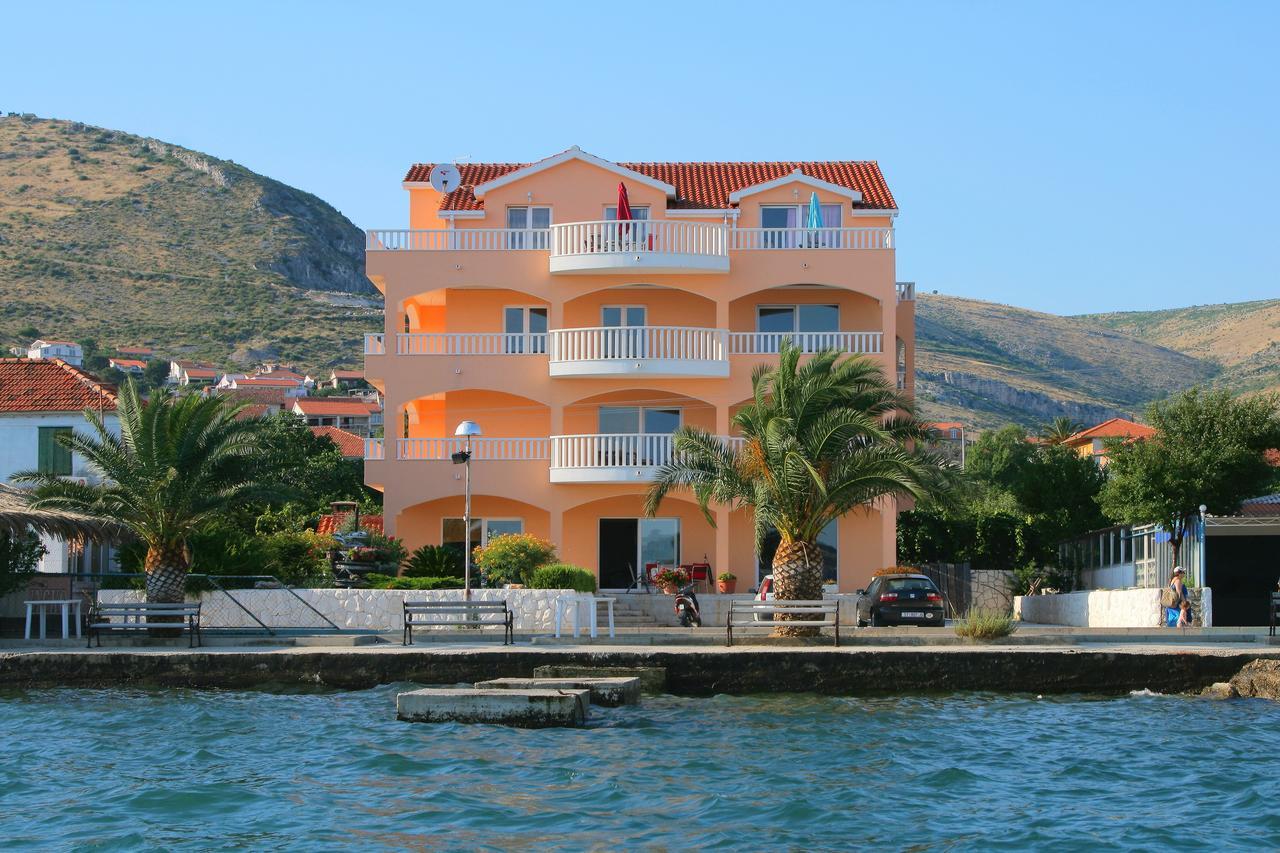 Kaja - Right Next To The Beach Trogir Exteriér fotografie