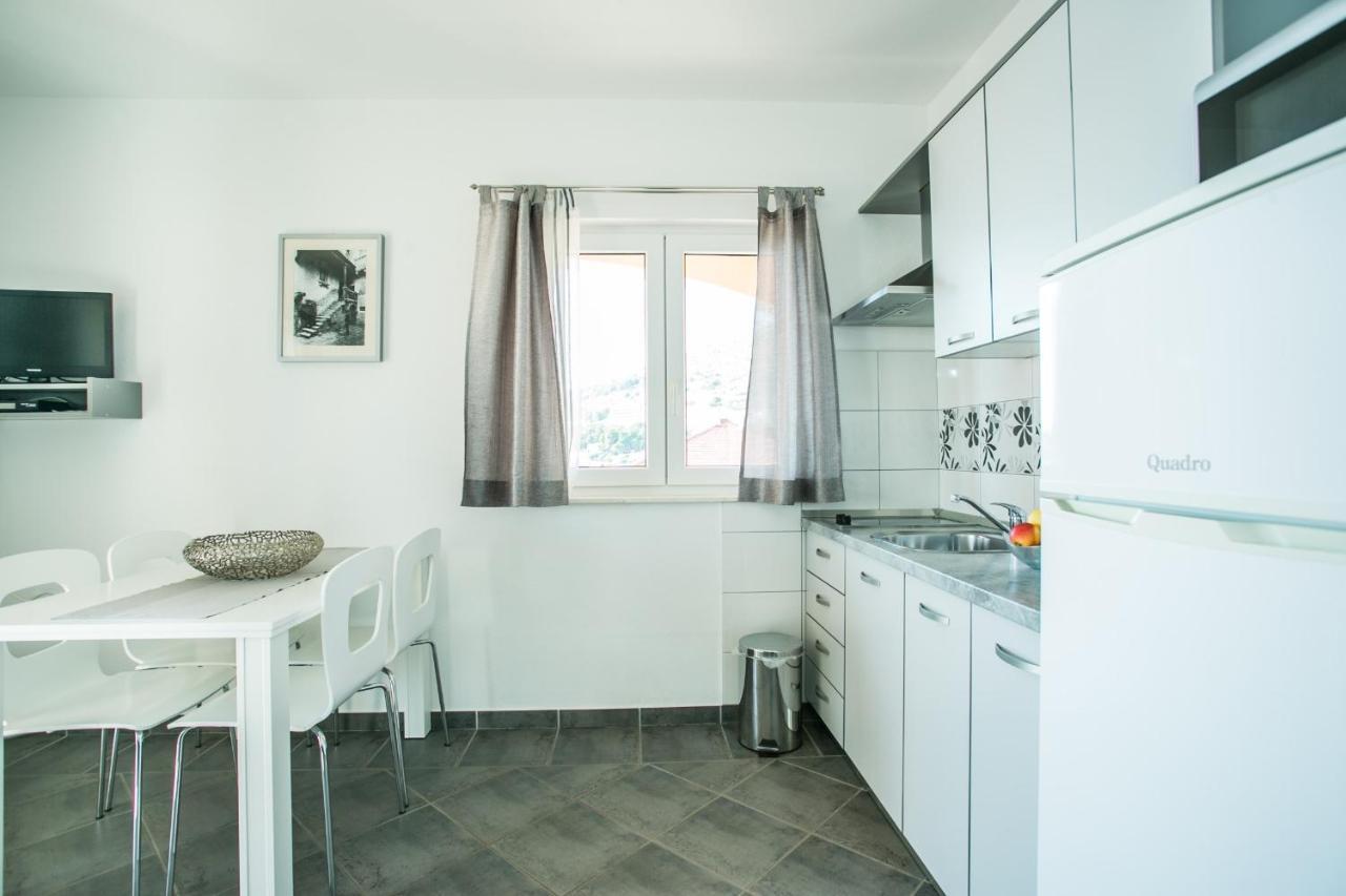 Kaja - Right Next To The Beach Trogir Exteriér fotografie
