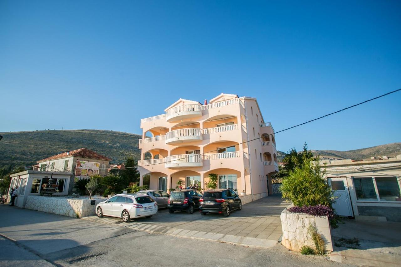 Kaja - Right Next To The Beach Trogir Exteriér fotografie